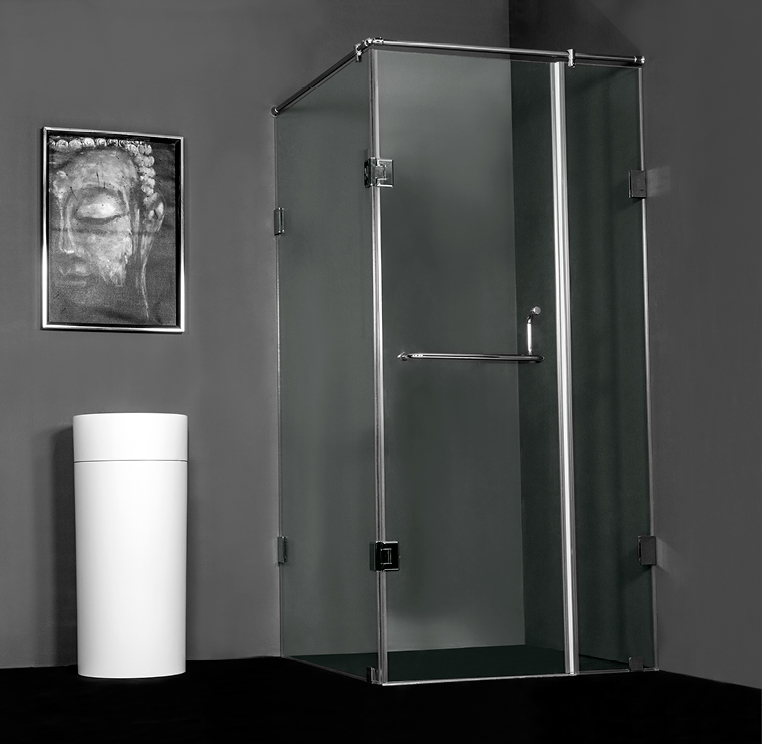 Read more about the article Ways To Maximize Small Bathrooms With Compact Shower Enclosures